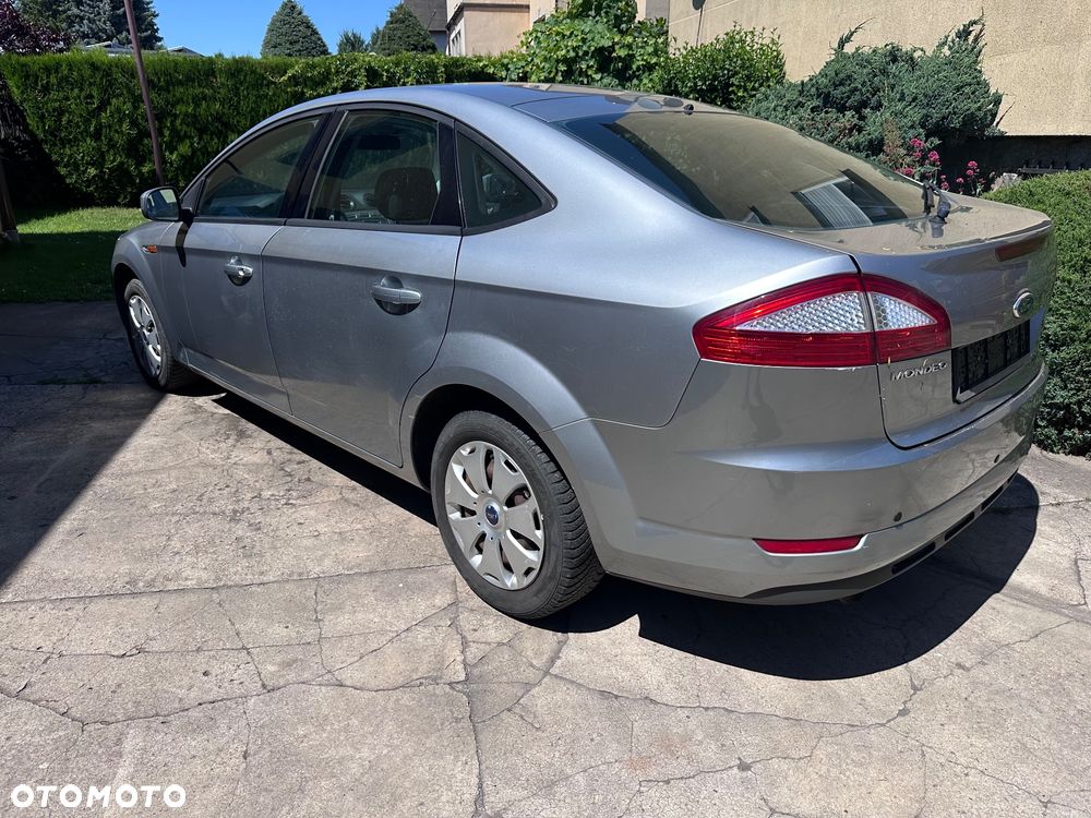 Ford Mondeo 1.6 Trend - 2