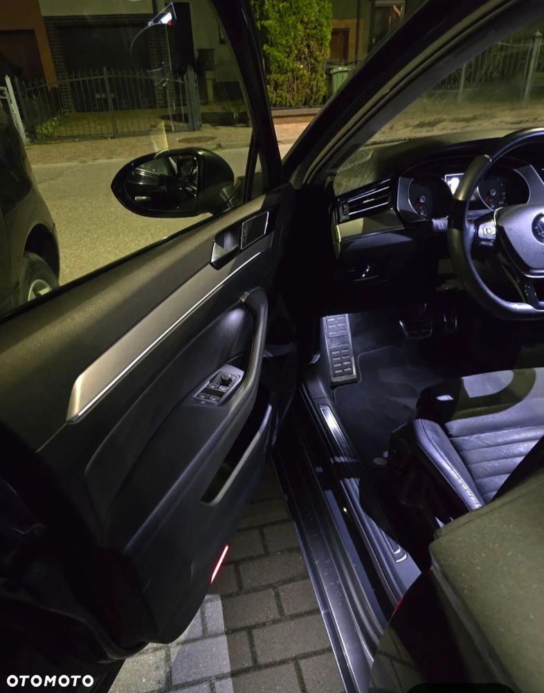 Volkswagen Passat 1.8 TSI BMT Highline DSG - 23