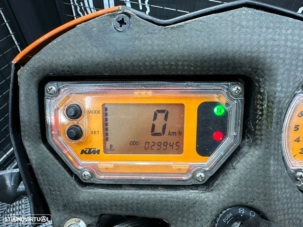 KTM 990 SUPERDUKE - 4