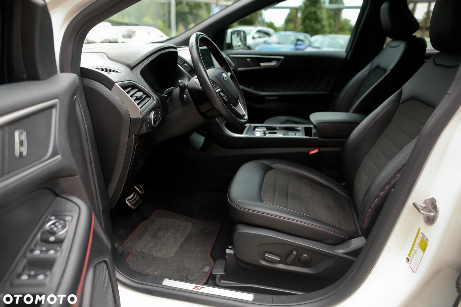 Ford Edge - 23