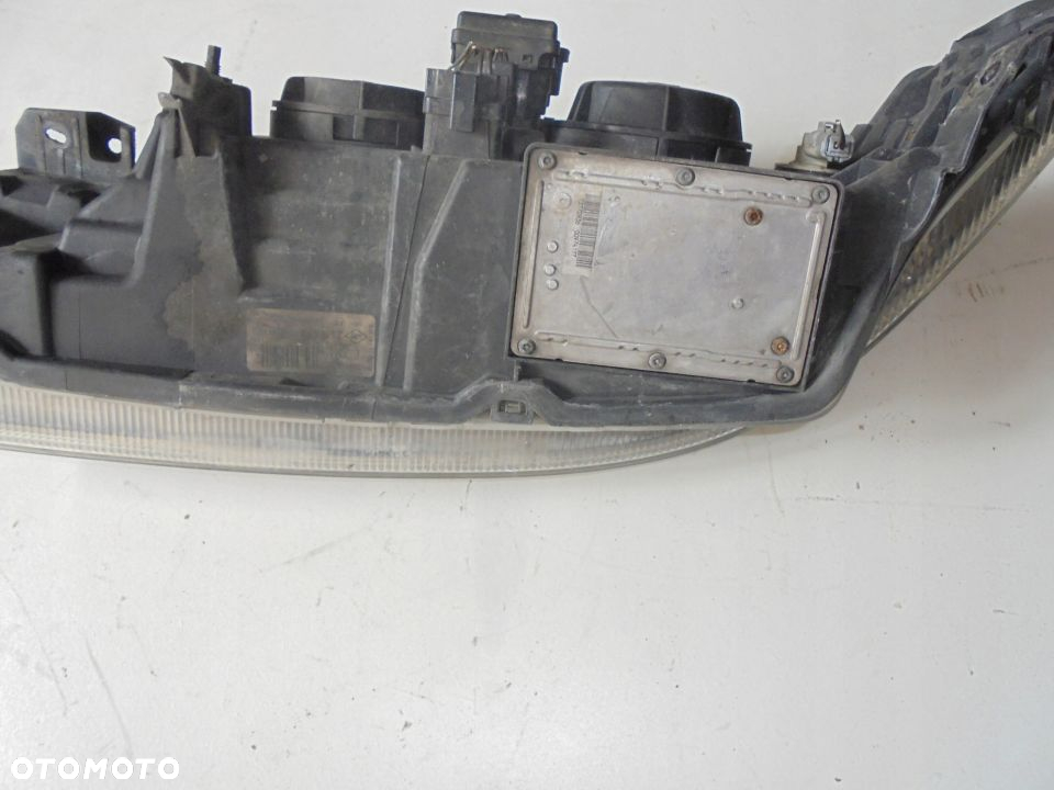 LAMPA PRAWA PRZOD LAGUNA II XENON - 5
