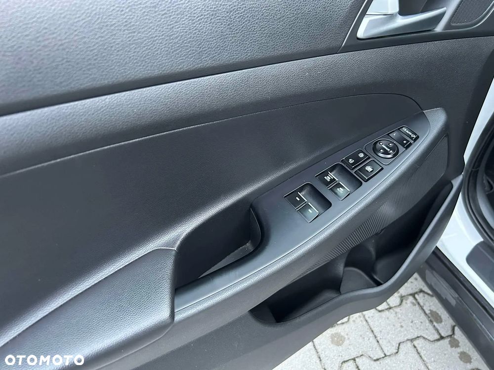 Hyundai Tucson blue 1.6 CRDi 2WD Trend - 15