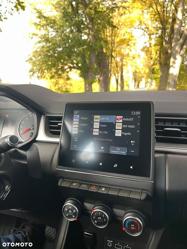 Renault Captur - 16
