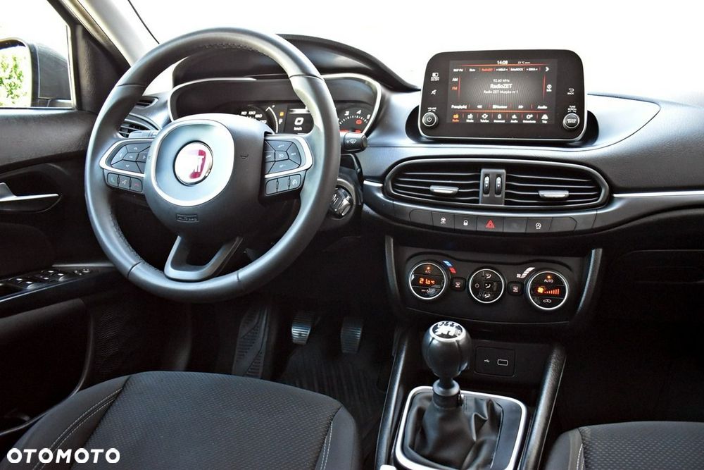 Fiat Tipo 1.4 T-Jet 16v Lounge EU6 - 16