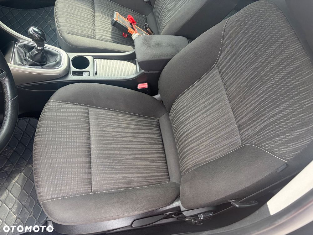 Opel Astra 1.7 CDTI - 21