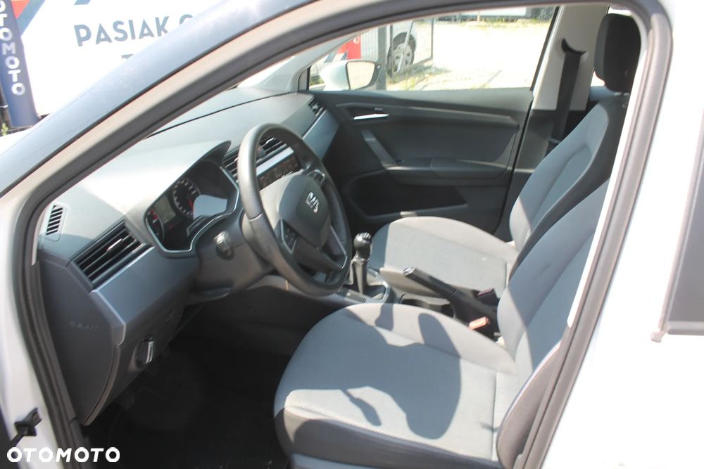 Seat Arona - 9
