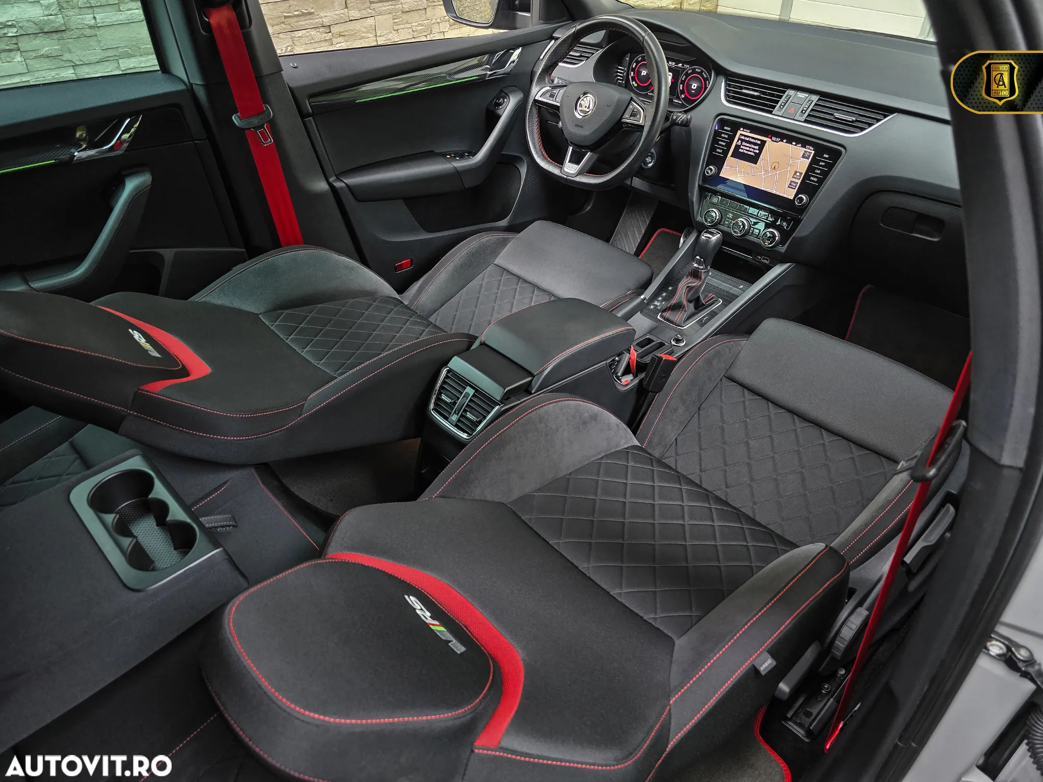 Skoda Octavia Combi 2.0 TSI DSG RS 245 - 20