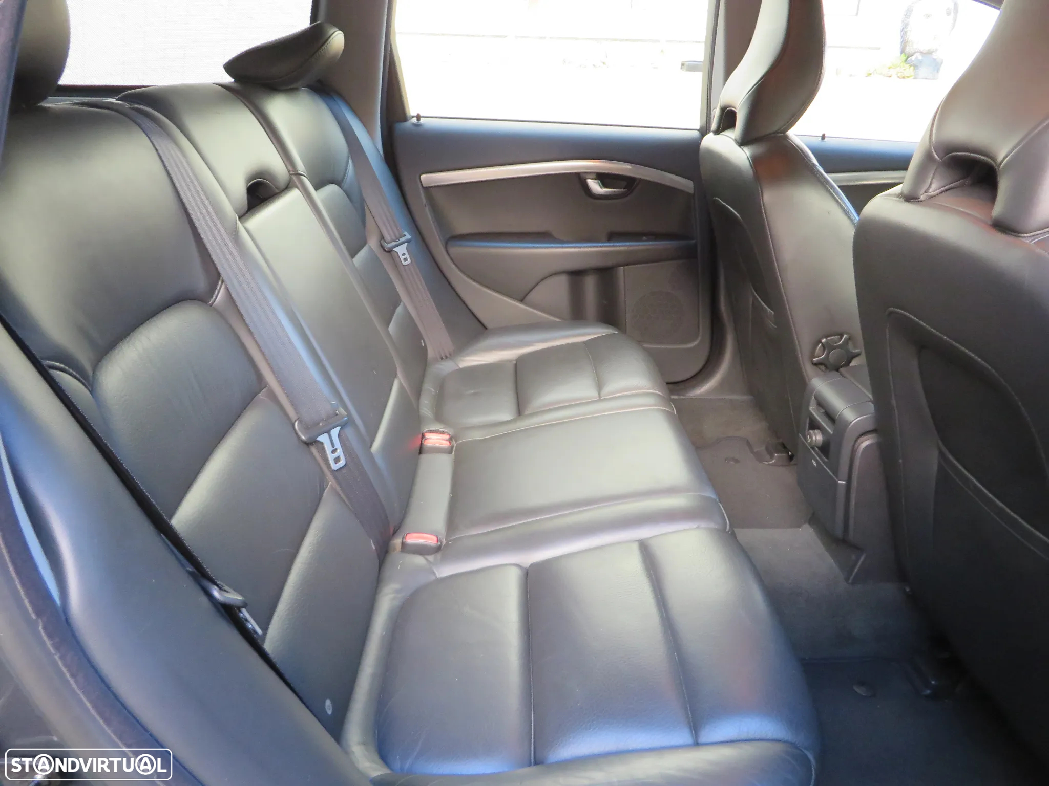 Volvo V70 1.6 D Drive Momentum - 17