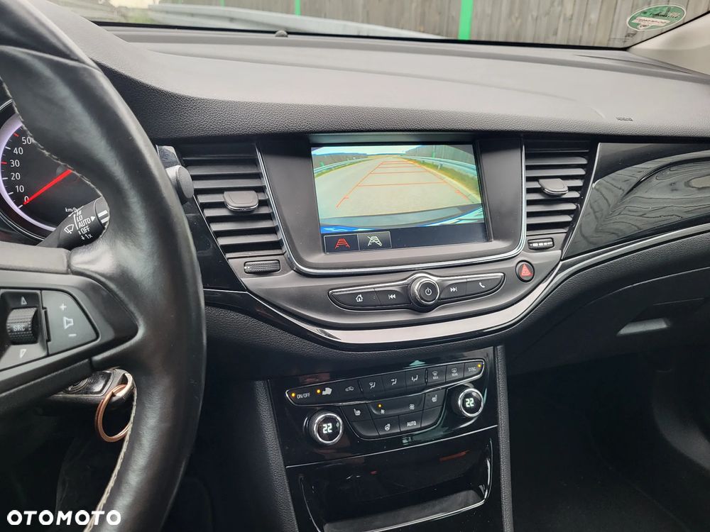 Opel Astra 1.6 CDTI Sport - 9