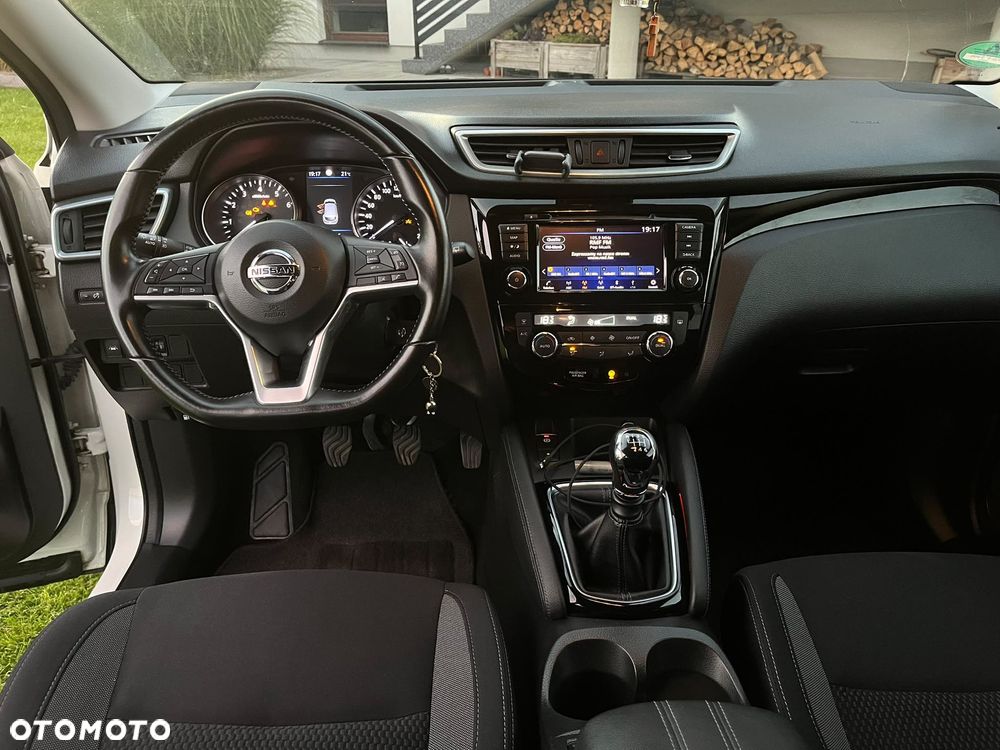 Nissan Qashqai 1.3 DIG-T Acenta - 17