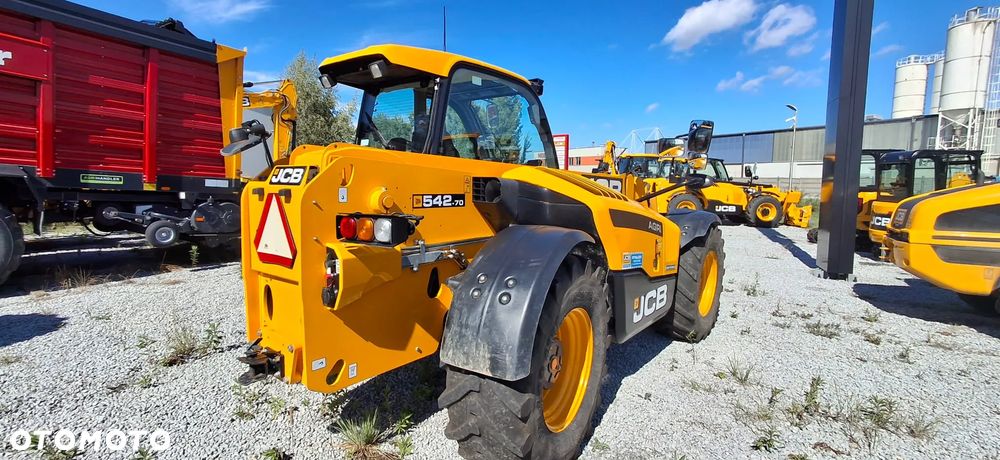 JCB 542-70 Agri - 4