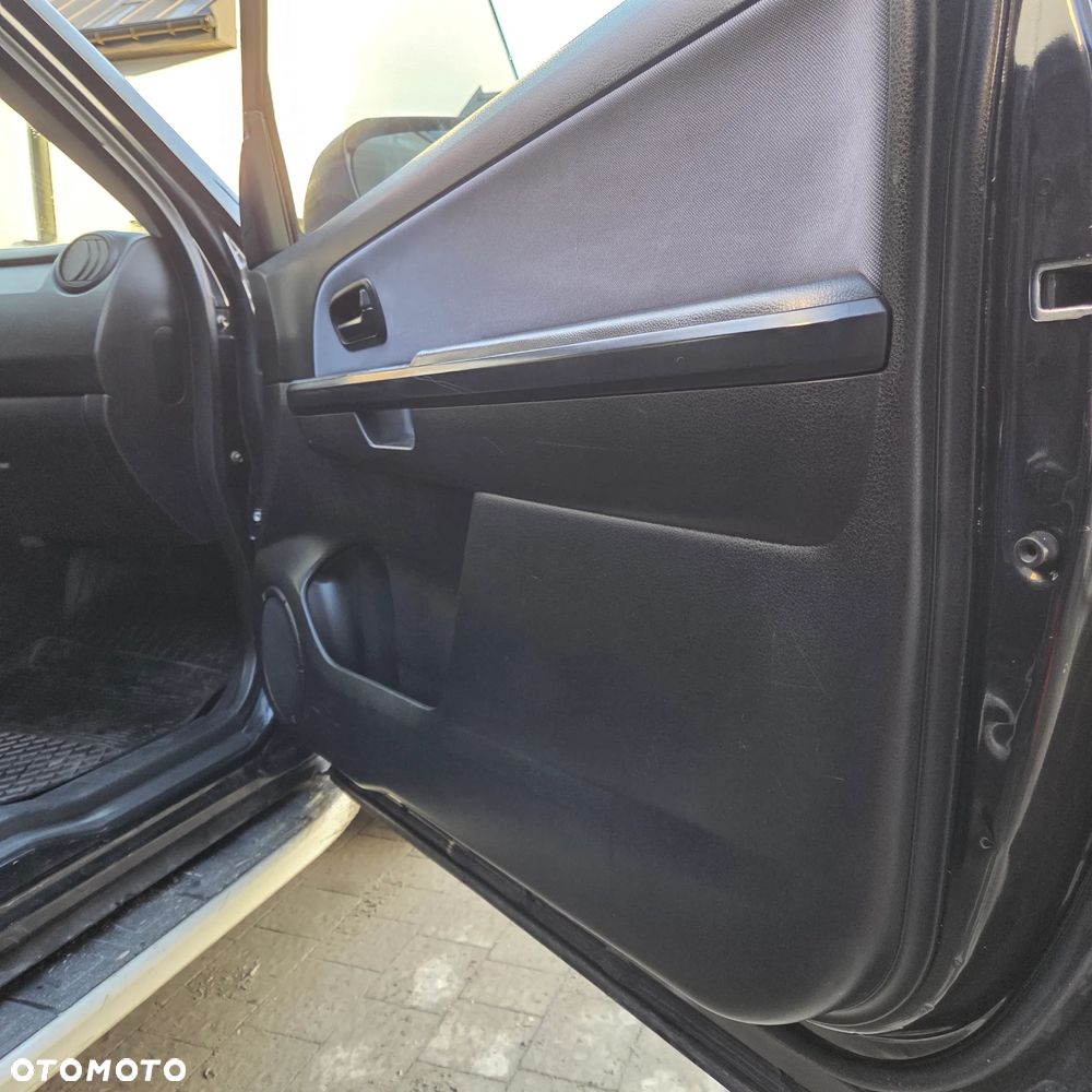 Suzuki Grand Vitara 1.6 De luxe - 26