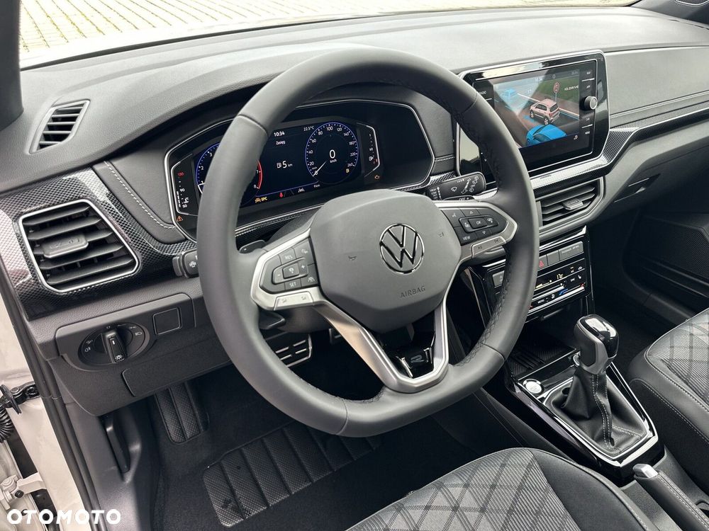 Volkswagen T-Cross - 10