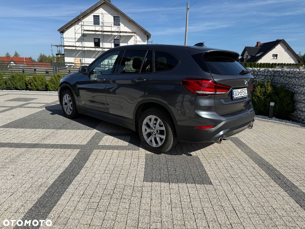 BMW X1 xDrive20d Advantage sport - 6
