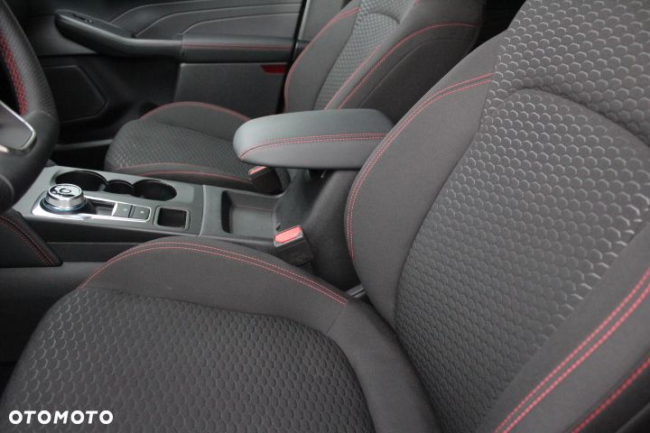 Ford Kuga 2.5P PHEV FWD ST-Line eCVT - 16