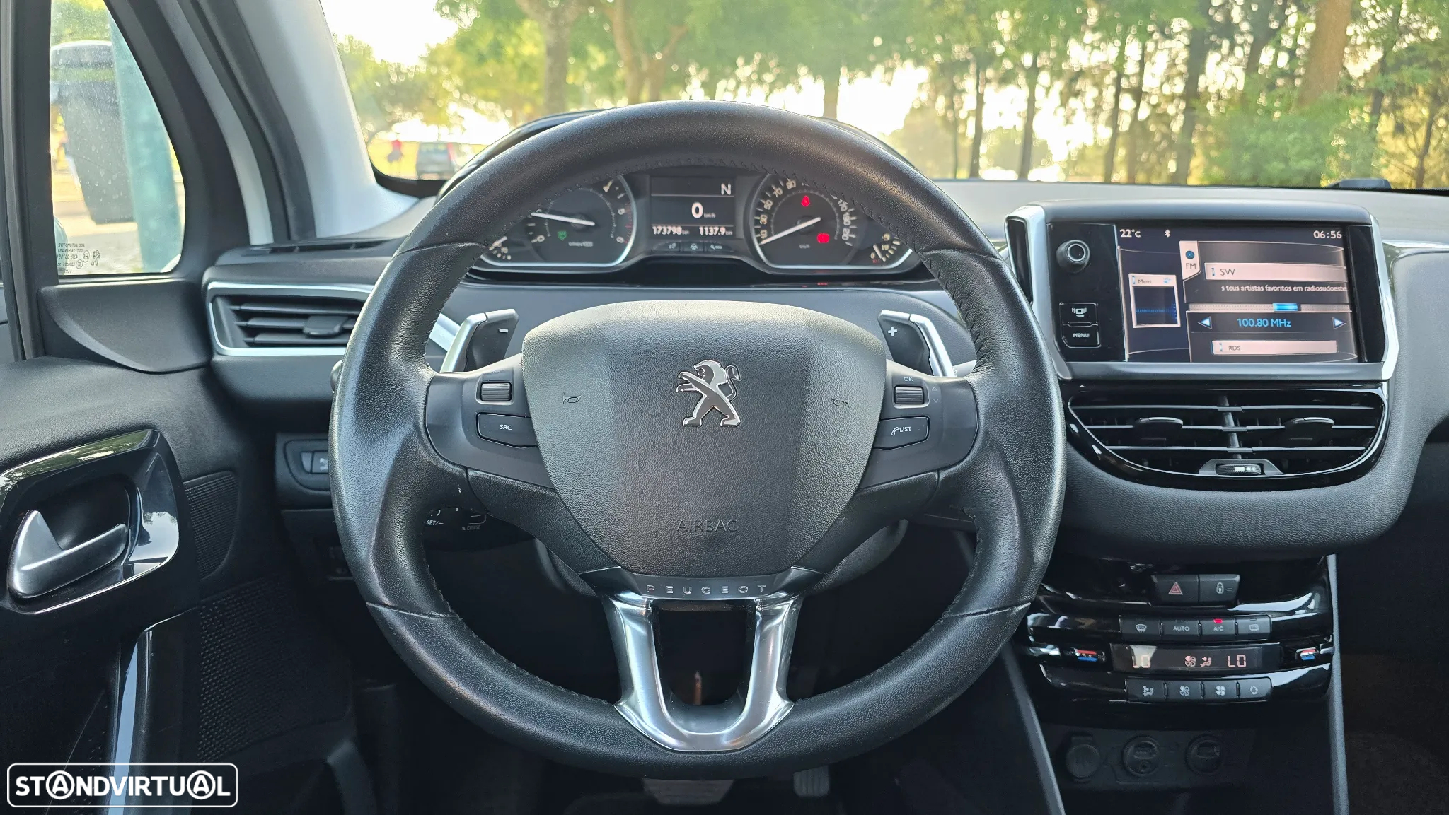 Peugeot 208 1.6 e-HDi Allure 2-Tronic - 21
