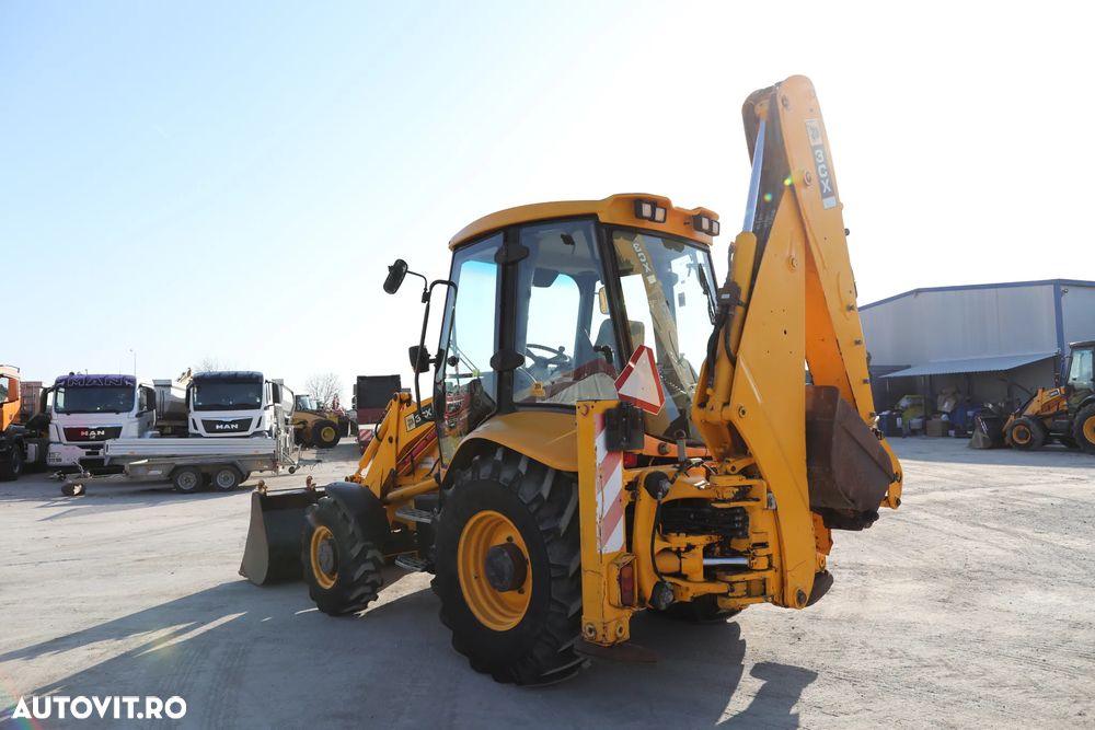 JCB 3CX 4T - 5