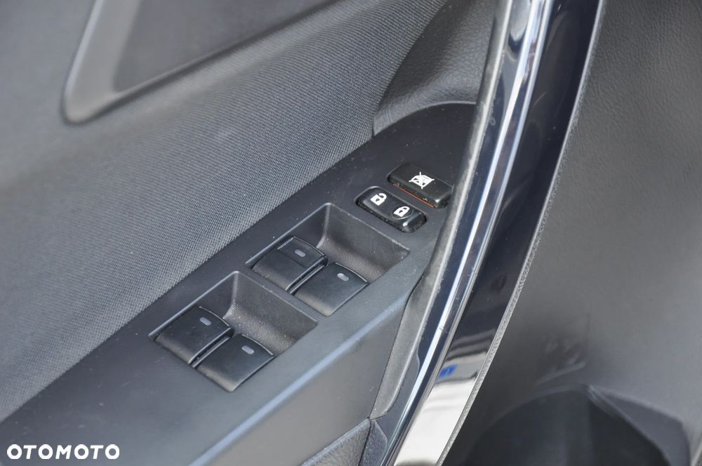 Toyota Auris - 29