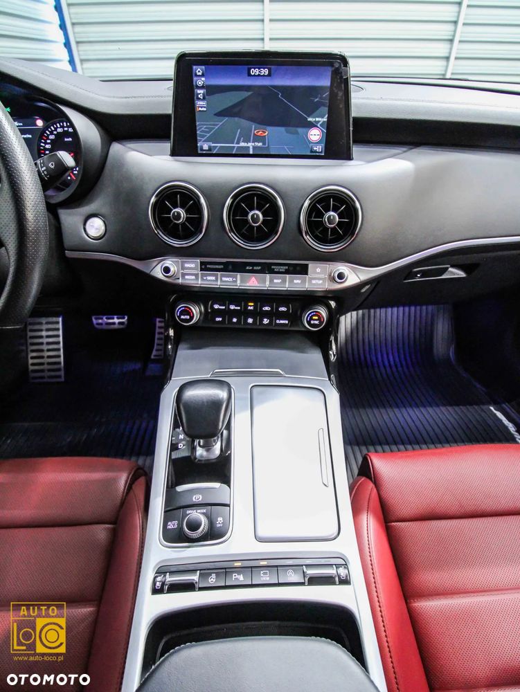 Kia Stinger 2.0 T-GDI GT Line - 17