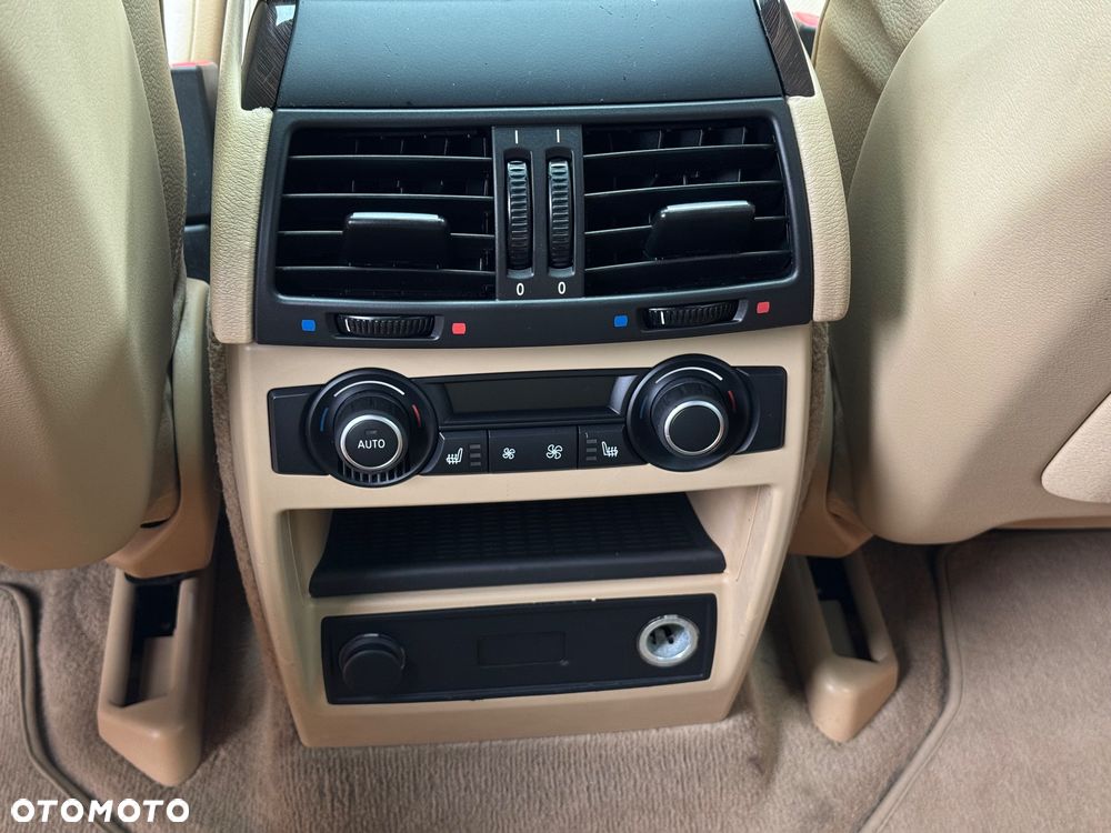 BMW X6 xDrive35i - 15
