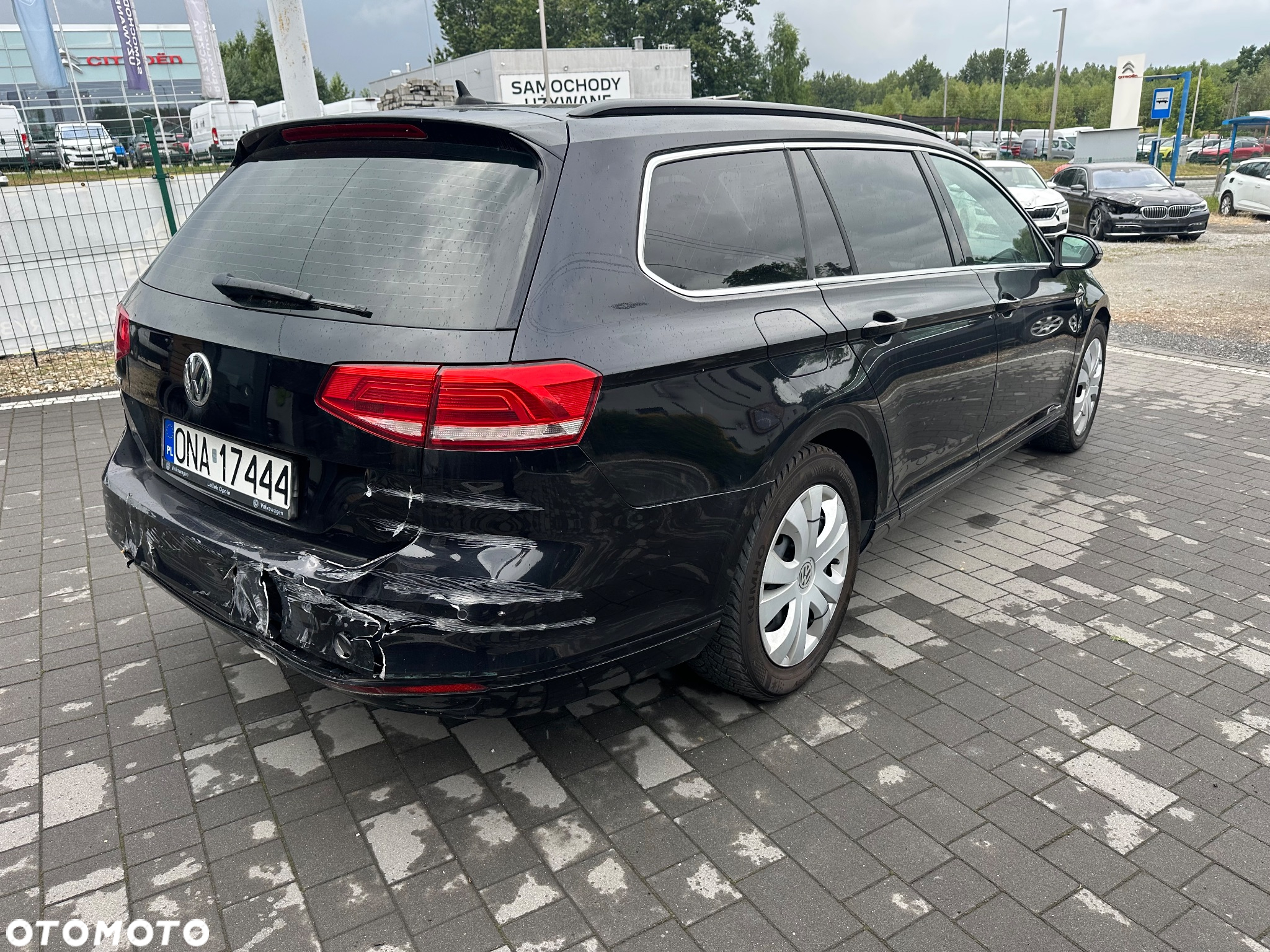 Volkswagen Passat 2.0 TDI SCR Comfortline - 12
