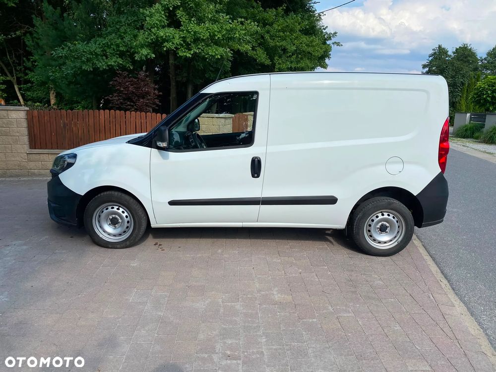 Fiat DOBLO - 7