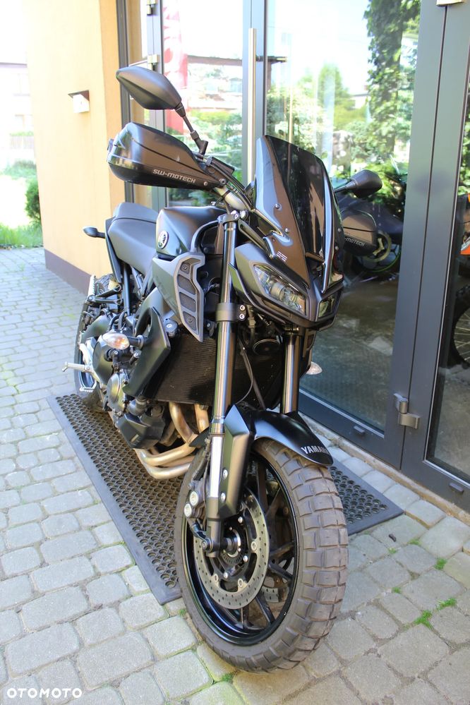 Yamaha MT - 5