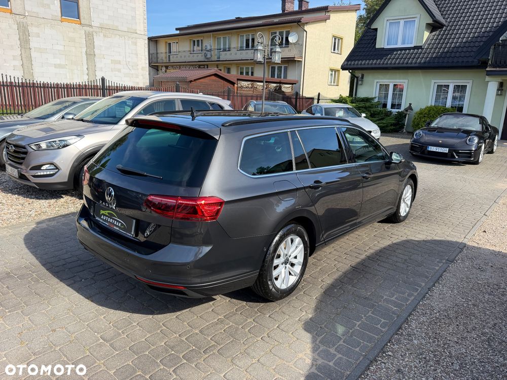 Volkswagen Passat 1.5 TSI EVO Elegance - 33