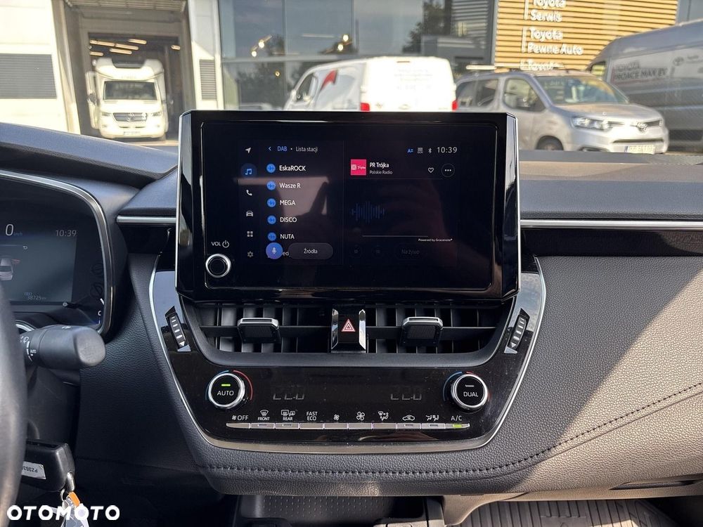 Toyota Corolla - 19
