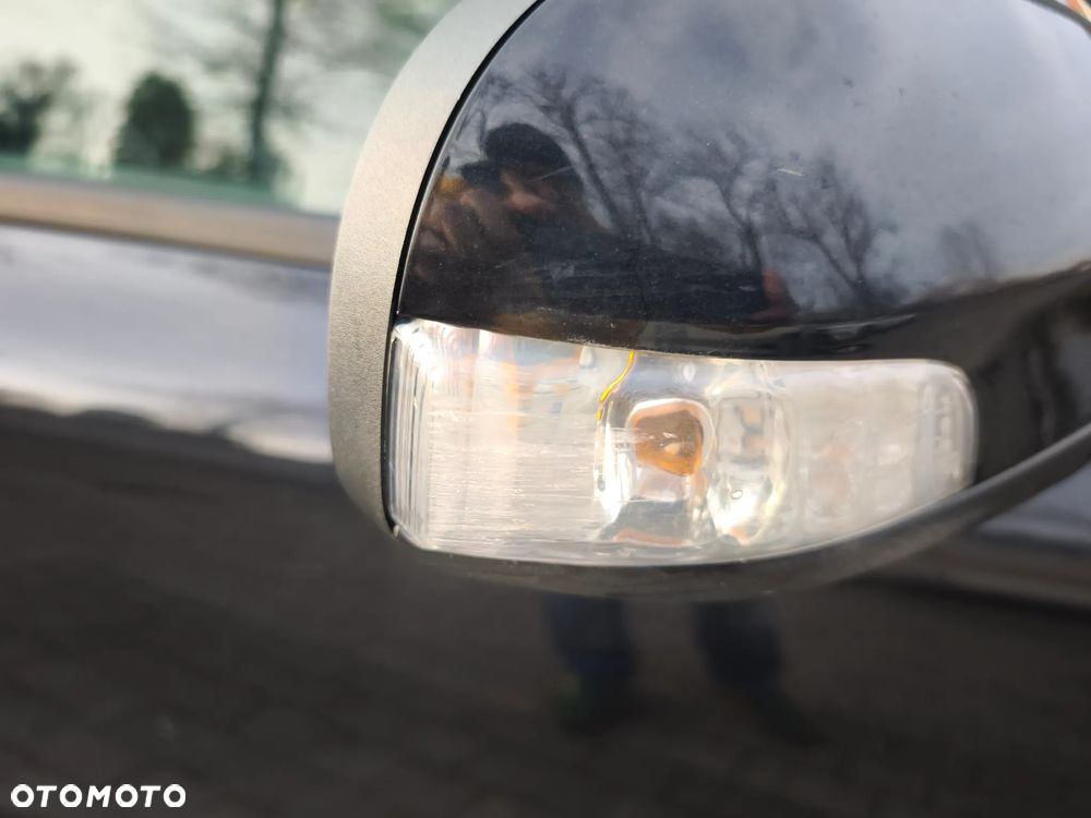 Volvo V70 2.4 D DPF Momentum - 7