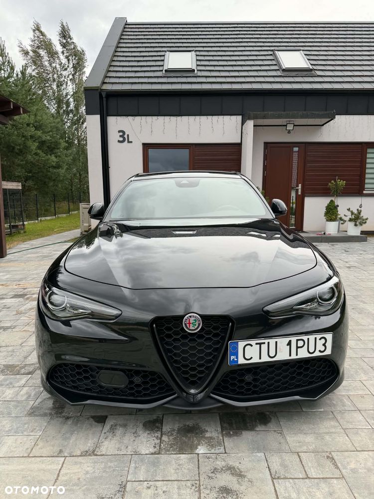 Alfa Romeo Giulia 2.0 Turbo 16V AT8 Veloce Ti - 6