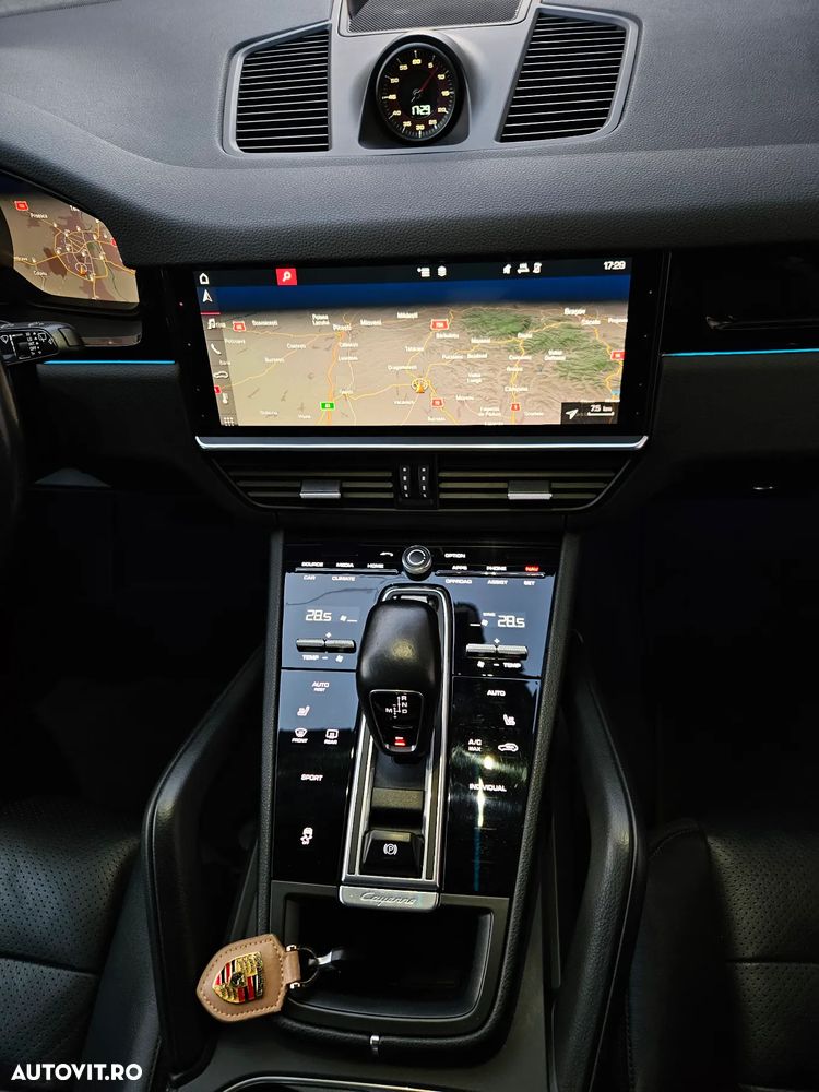 Porsche Cayenne Tiptronic S - 7