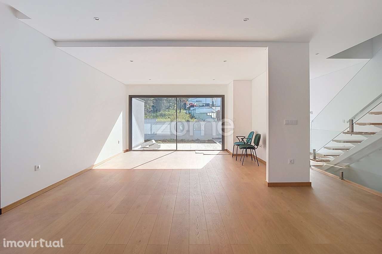 MORADIA NOVA T3 EM LOBÃO - Grande imagem: 2/33