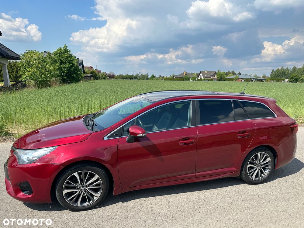Toyota Avensis 2.0 Prestige MS - 23