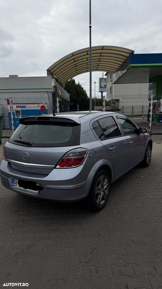 Opel Astra 1.4i 16V Club - 3