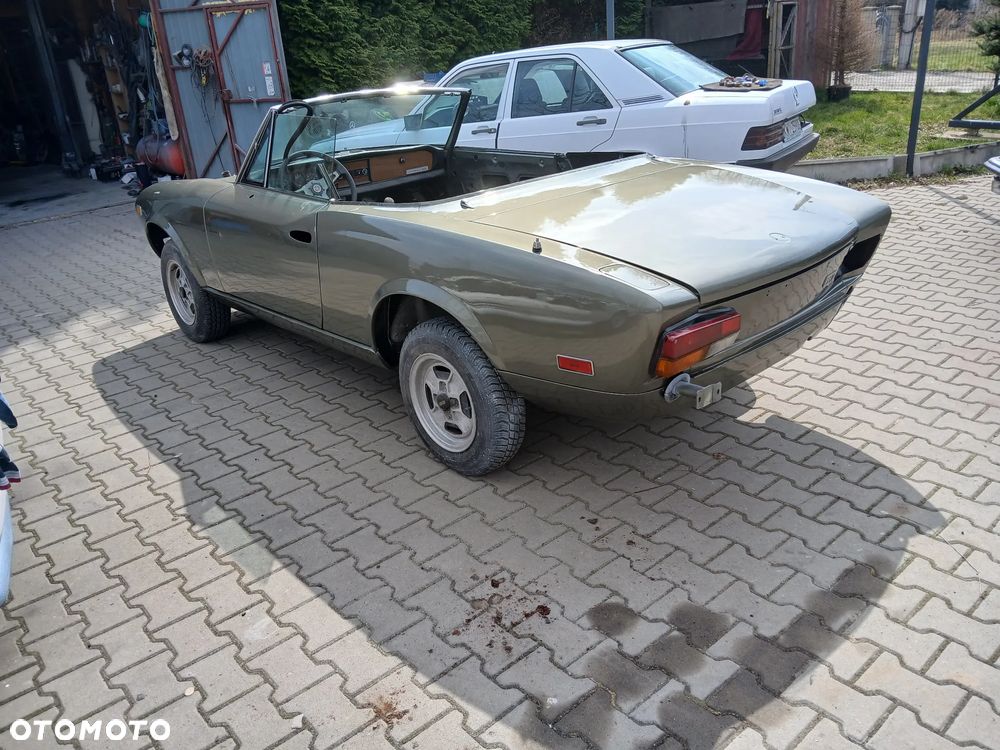 Fiat 124 - 2
