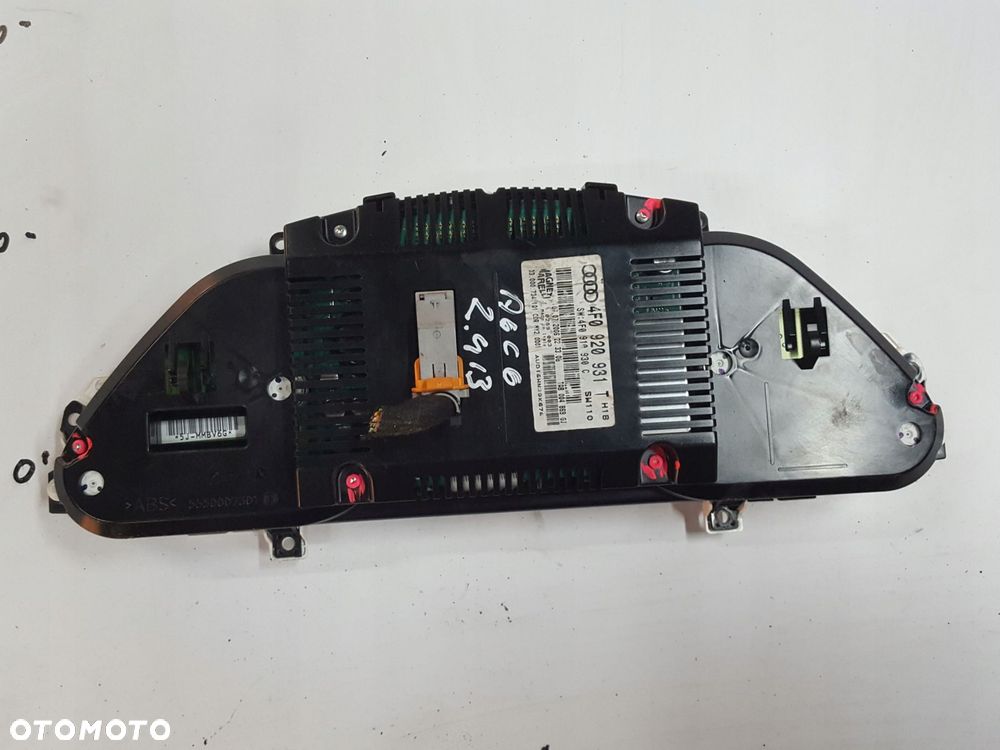 AUDI A6 C6 04-07r 2.4 V6 B LICZNIK EUROPA - 2