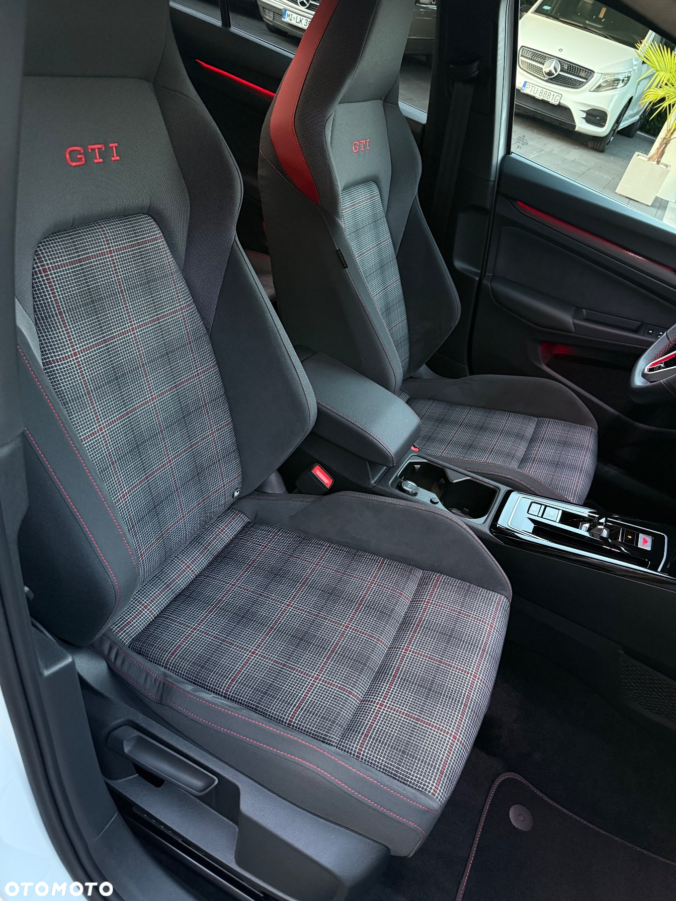 Volkswagen Golf VIII 2.0 TSI GTI DSG - 30
