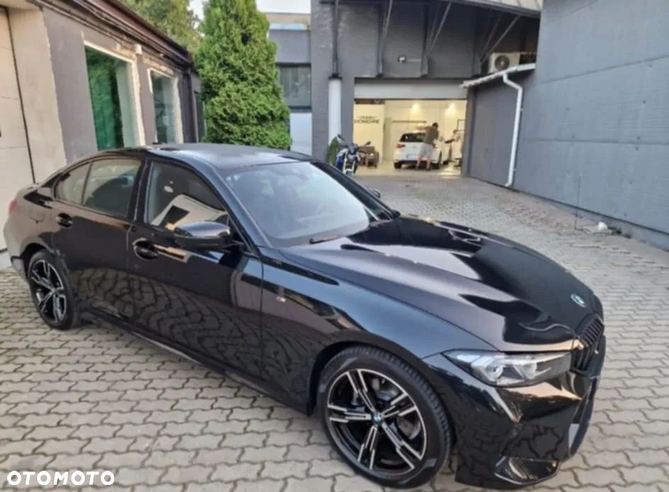 BMW Seria 3 318i M Sport - 5