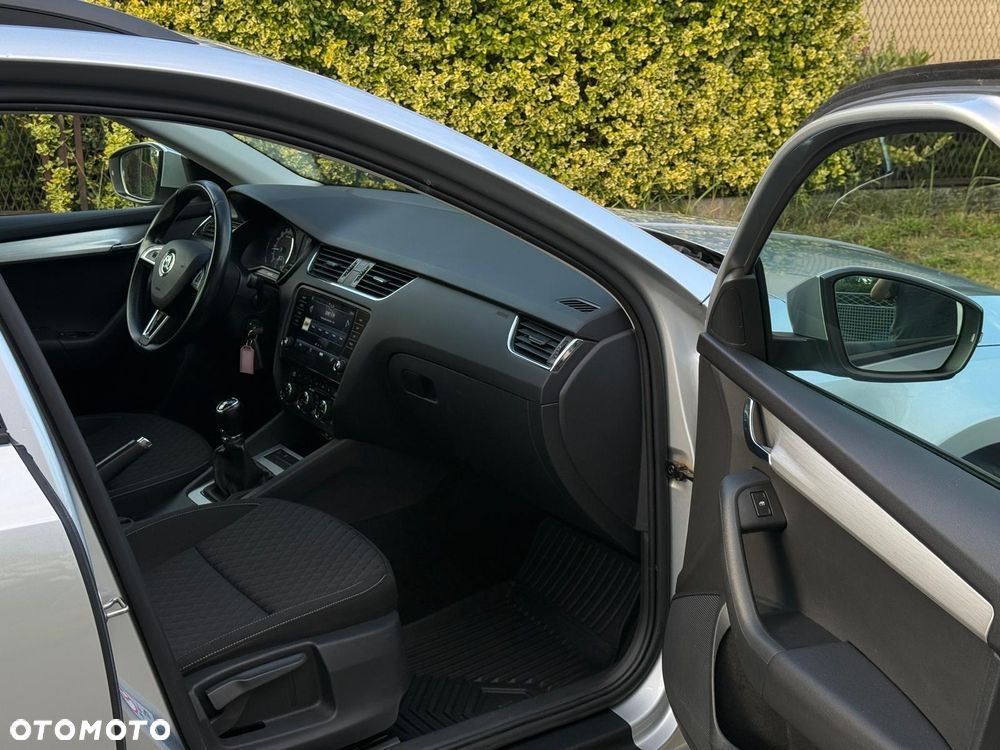 Skoda Octavia 1.6 TDI Drive - 14