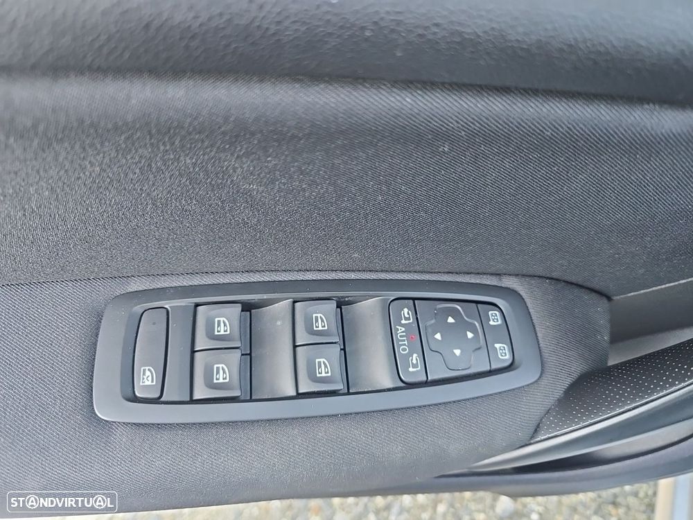 Renault Mégane 1.5 Blue dCi Limited - 13