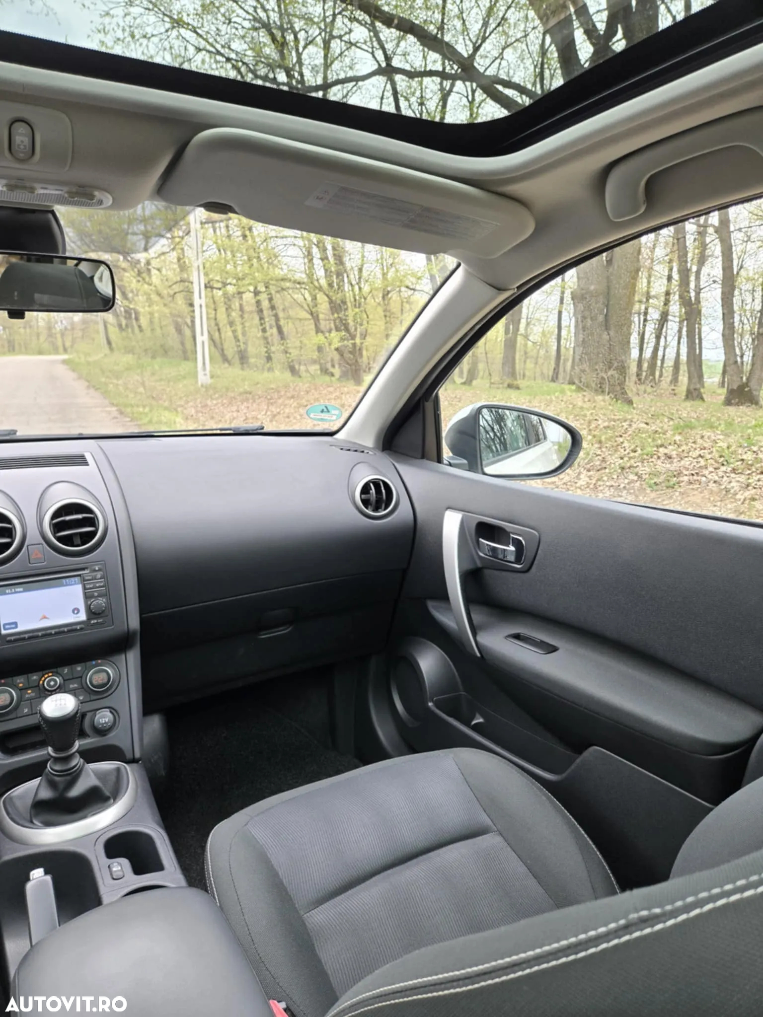 Nissan Qashqai - 25