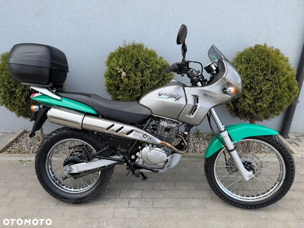 Honda CLR - 2