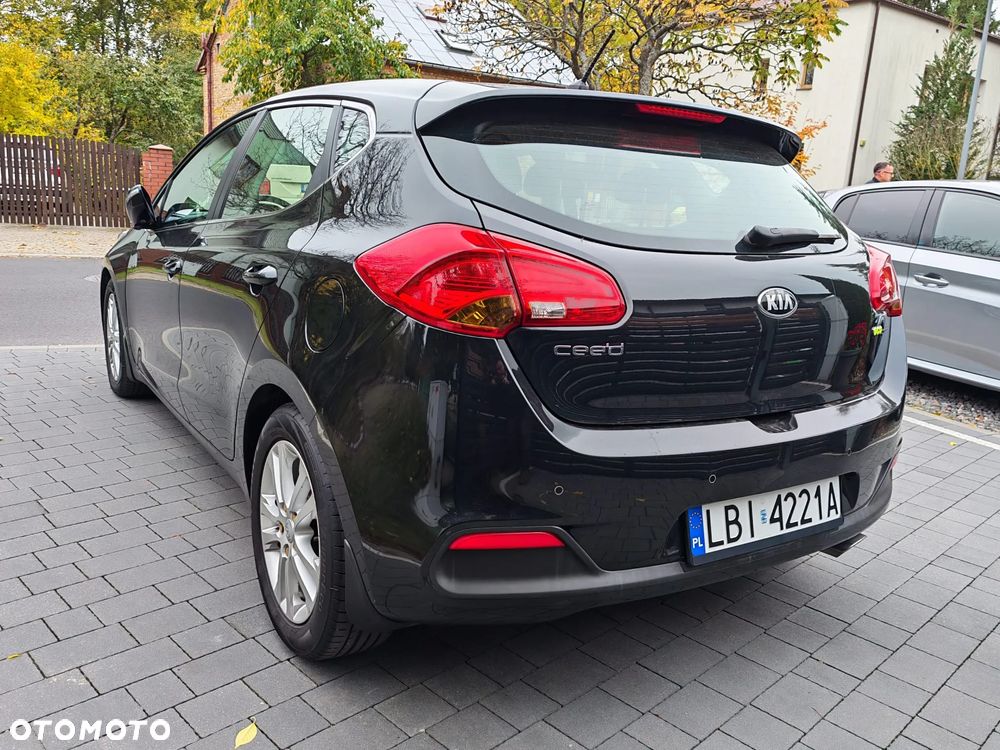 Kia Ceed 1.6 GDI L - 5