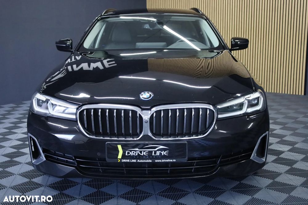 BMW Seria 5 530e Touring Aut. Luxury Line - 3