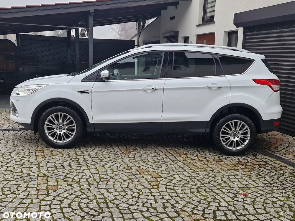 Ford Kuga 2.0 TDCi 4WD Titanium - 27