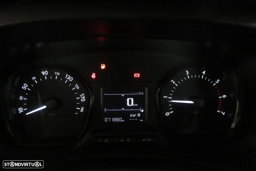 Opel Vivaro 1.5 CDTi L2H1 Essentia - 16