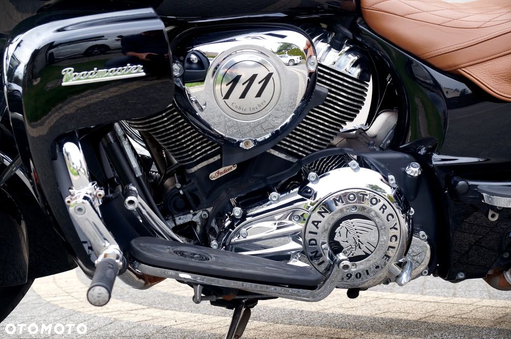 Indian Roadmaster - 19
