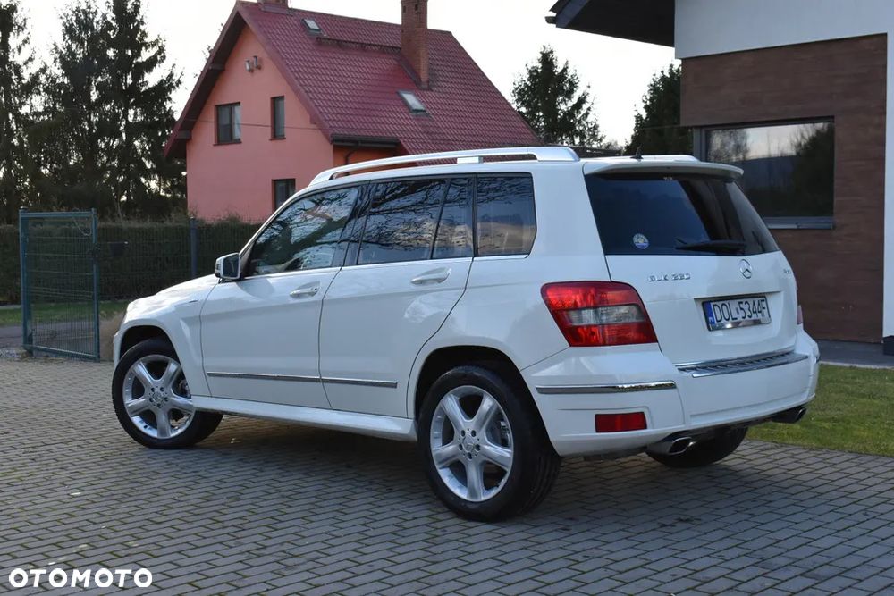 Mercedes-Benz GLK 220 CDI (BlueEFFICIENCY) - 6