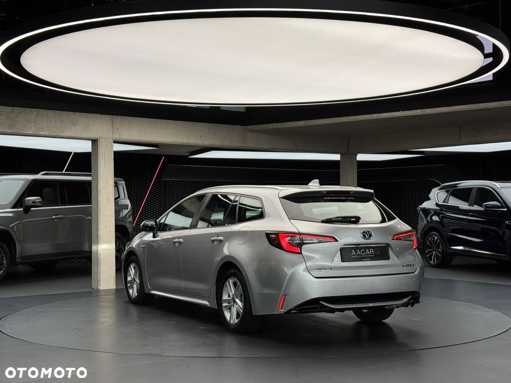 Toyota Corolla - 4